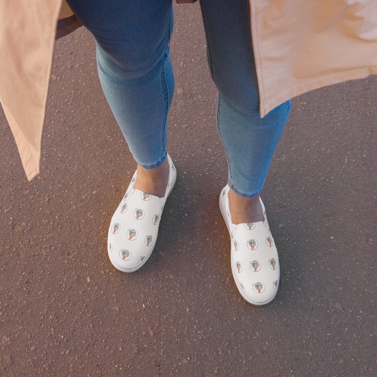 Fan2Flame Print - Women’s slip-on canvas shoes